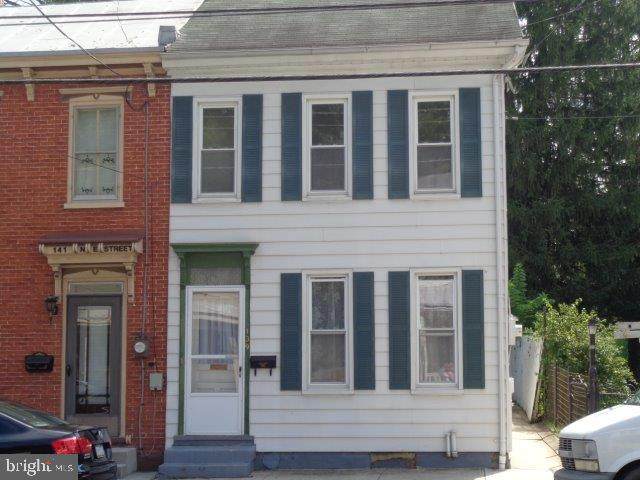 139 East Street - Photo 1