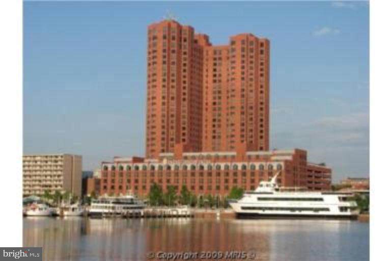 10 Lee Street - Photo 1