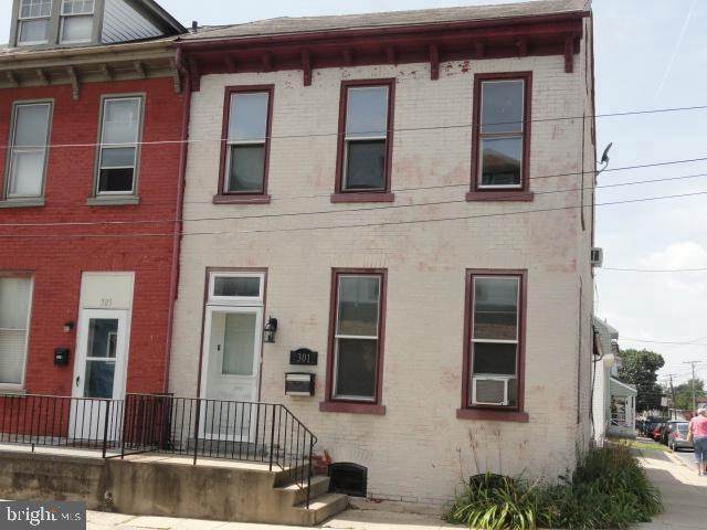 301 5TH Street - Photo 1