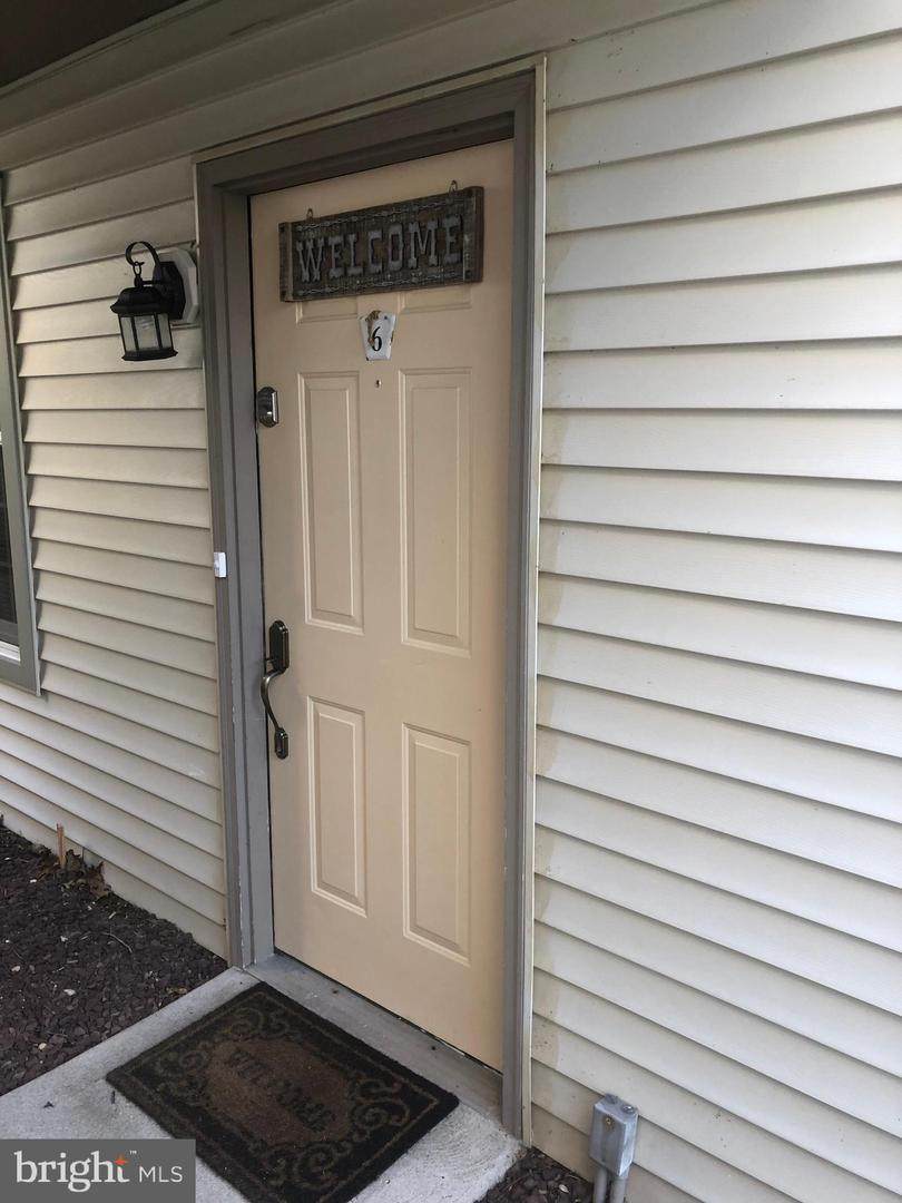 6 Waterview Drive - Photo 1