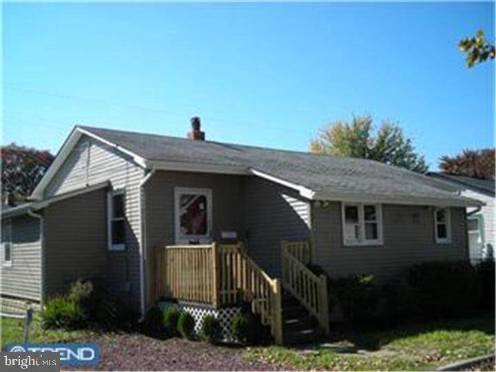 340 Jackson Avenue - Photo 1