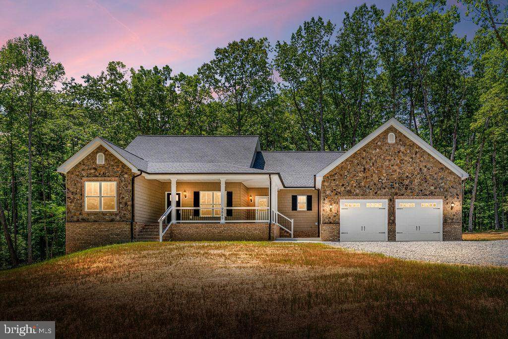 8540 Lake Anna Parkway - Photo 1