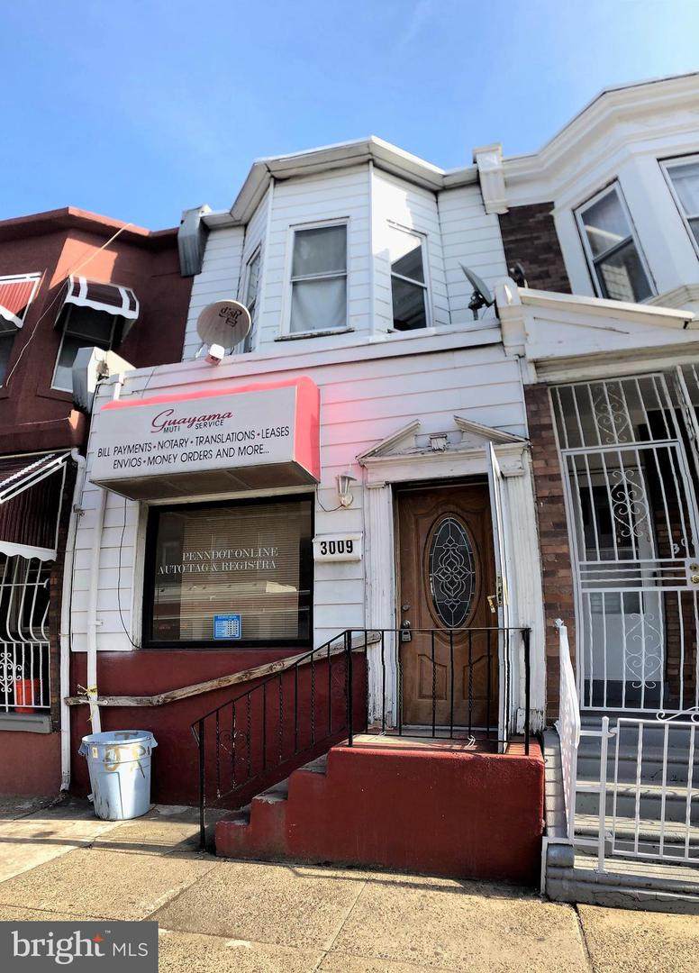 3009 Front Street - Photo 1