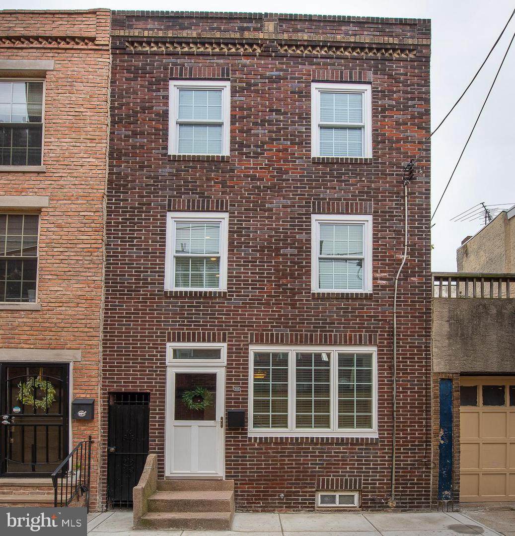 806 Delhi Street - Photo 1