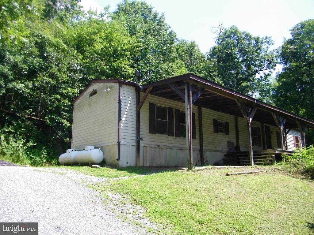 305 Husson Road - Photo 1