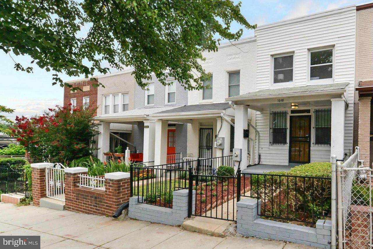 1648 L Street - Photo 1