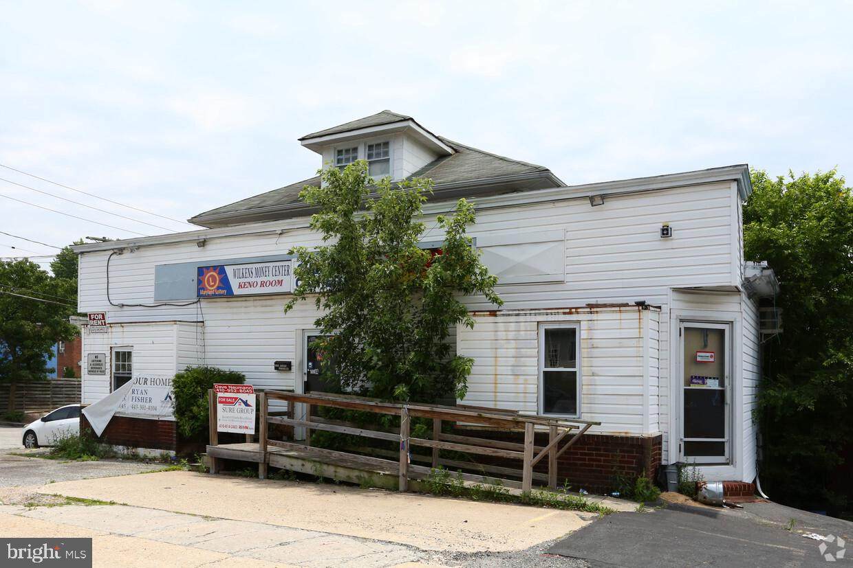 4101 Wilkens Avenue - Photo 1