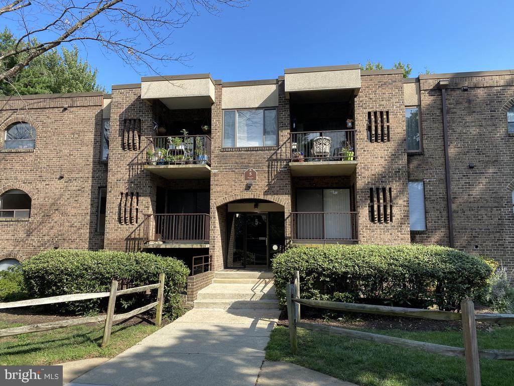 5 Silverwood Circle - Photo 1