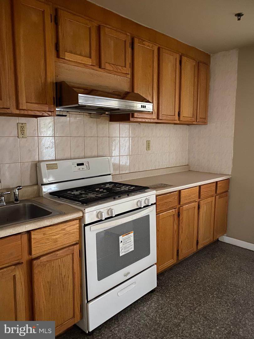 915 #4D Arch Street - Photo 1