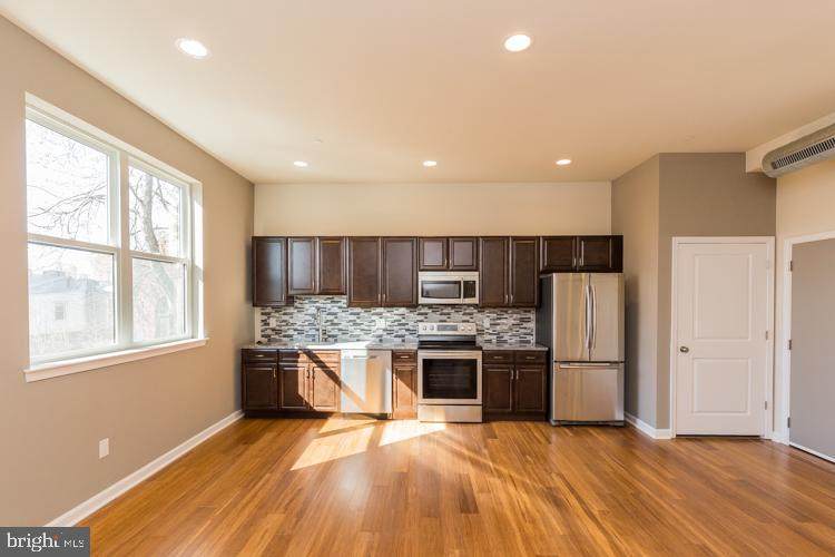 2418-20 Frankford Avenue - Photo 1