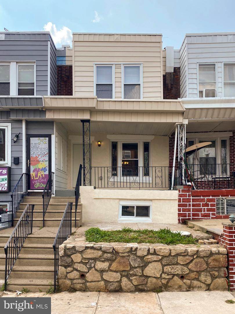3882 Glendale Street - Photo 1
