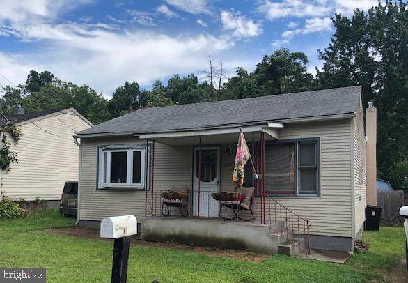 210 Elizabeth Street - Photo 1