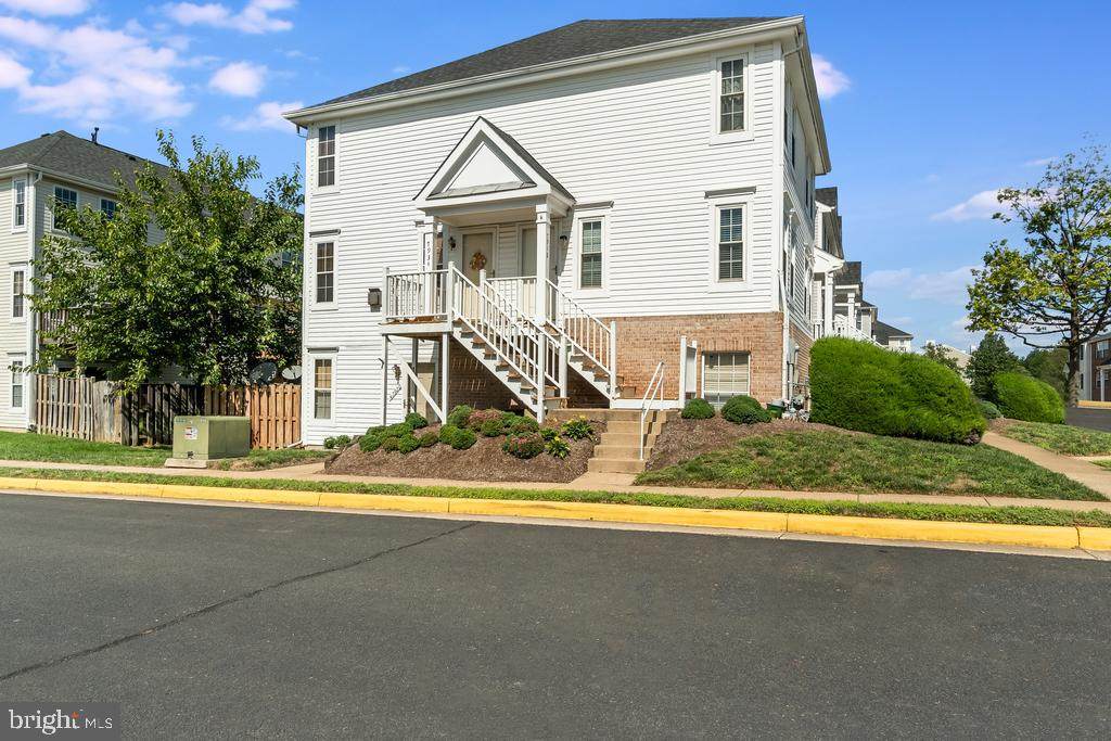 7930 Calvary Court - Photo 1