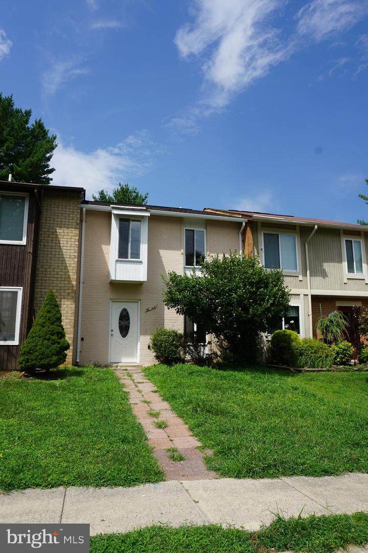 10048 Wedge Way - Photo 1