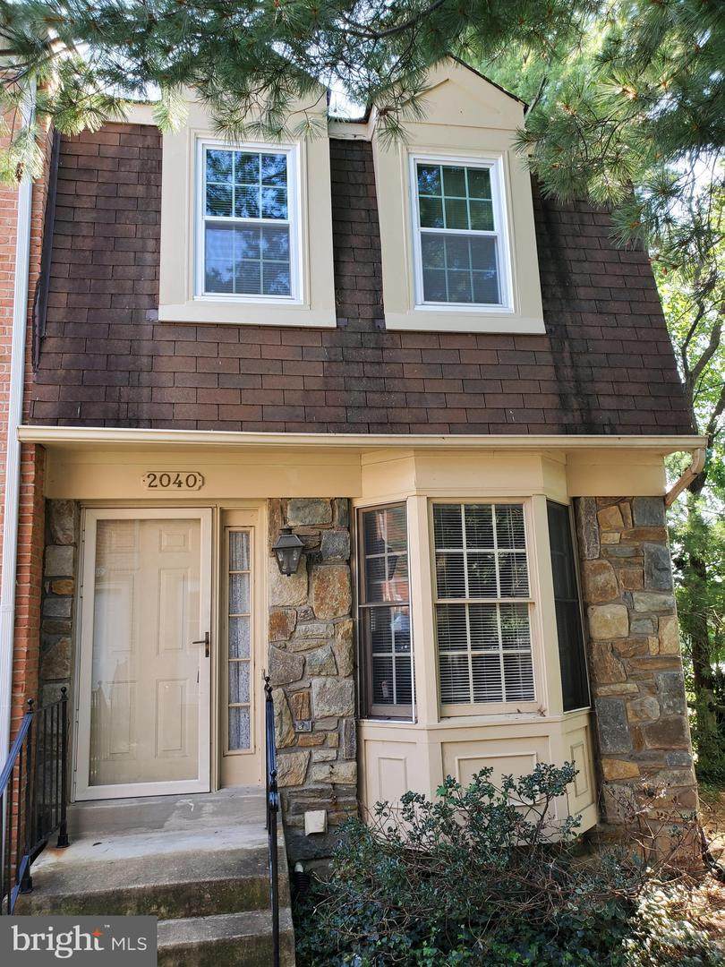 2040 6TH Street - Photo 1