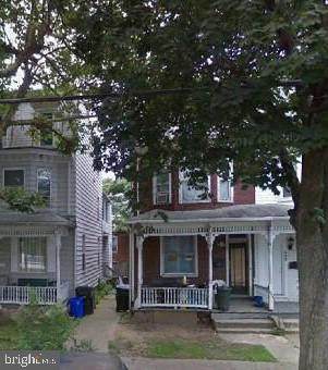 620 18TH Street - Photo 1