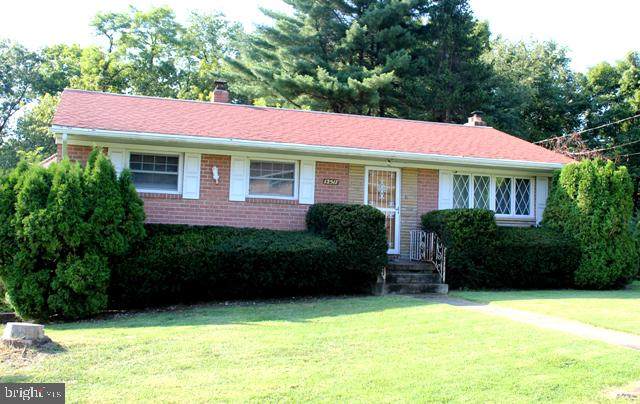 12517 Sunshine Drive - Photo 1