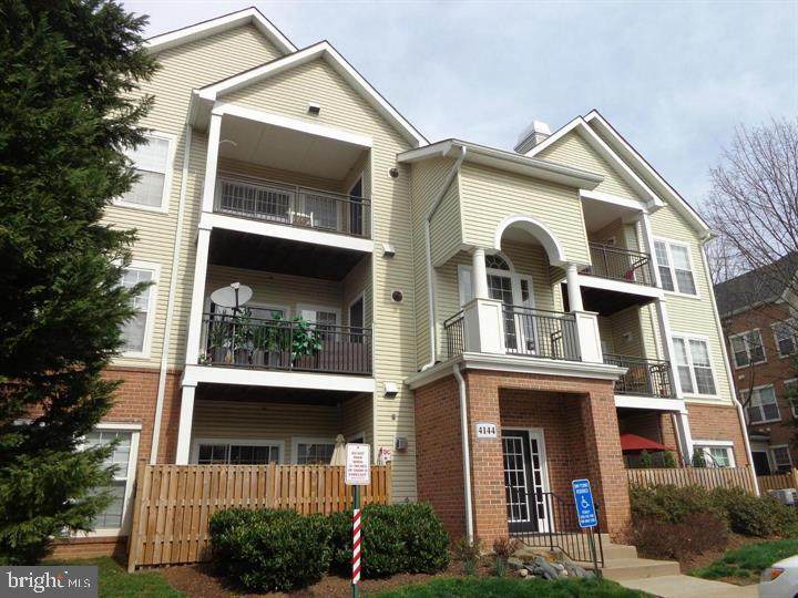 4144 Fountainside Lane - Photo 1