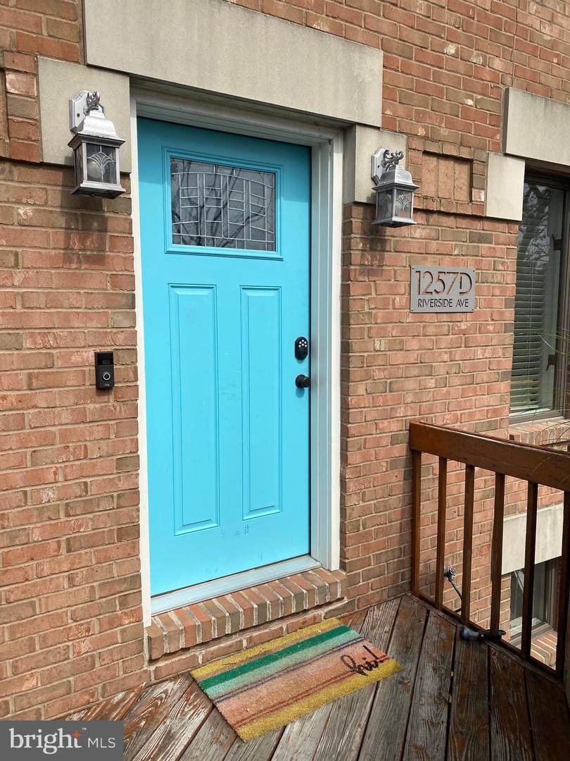 1257 Riverside Avenue - Photo 1
