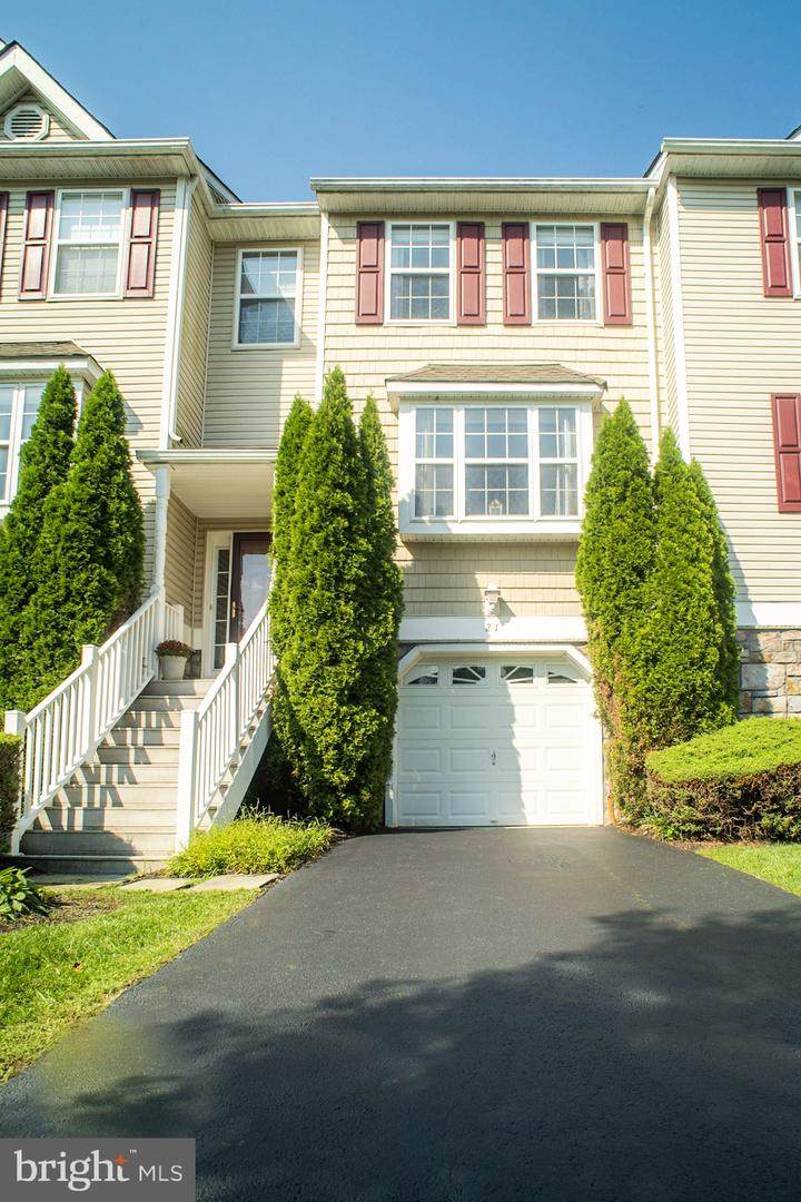 21 Hoag Lane - Photo 1