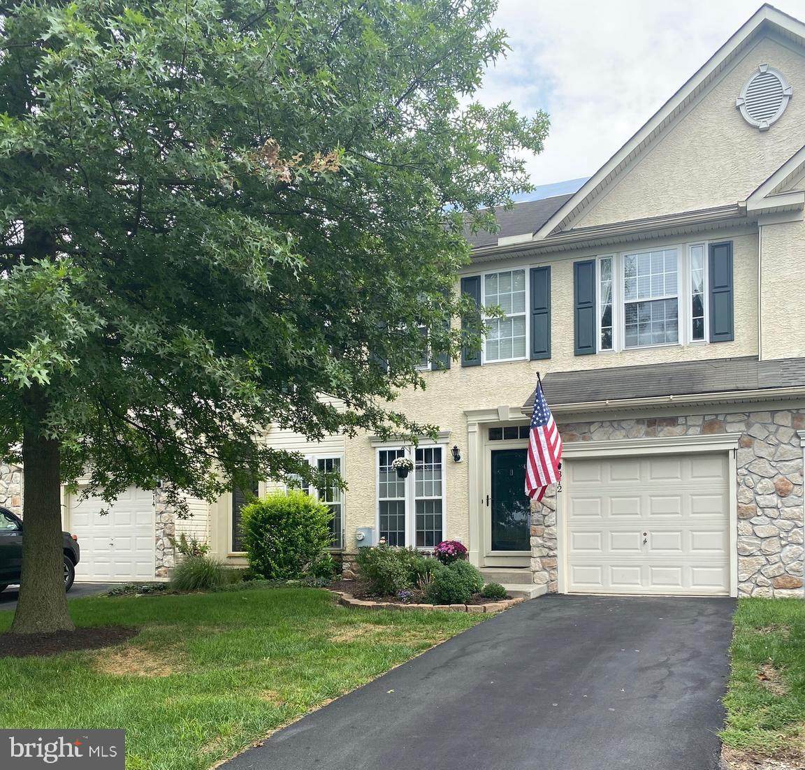 312 Yates Terrace - Photo 1