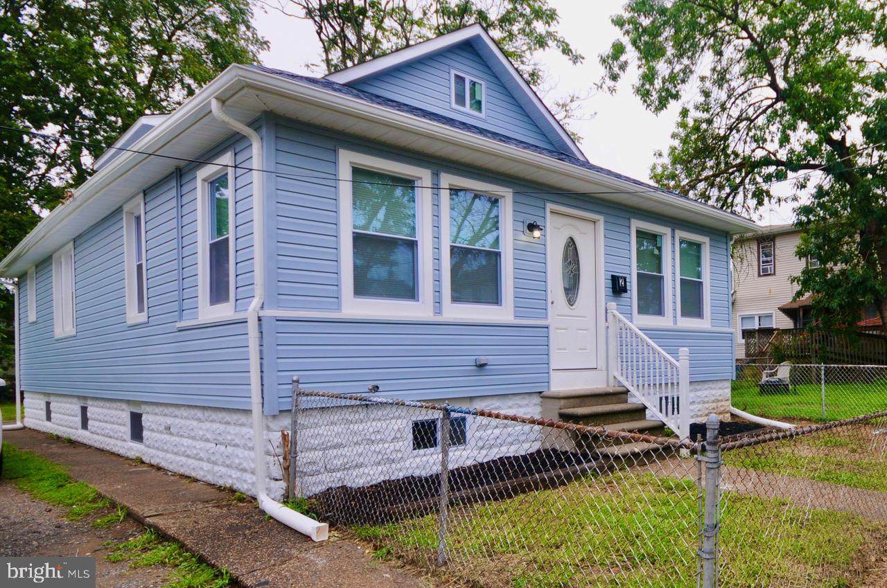 2 Harley Avenue - Photo 1