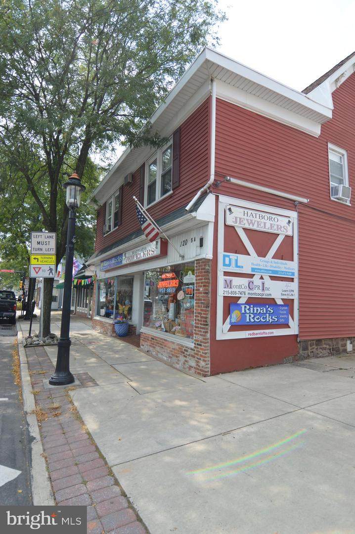 120 York Road - Photo 1