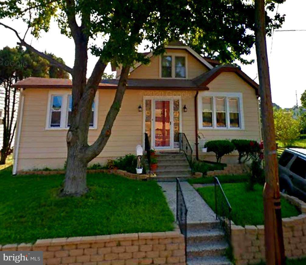 516 Huntington Avenue - Photo 1
