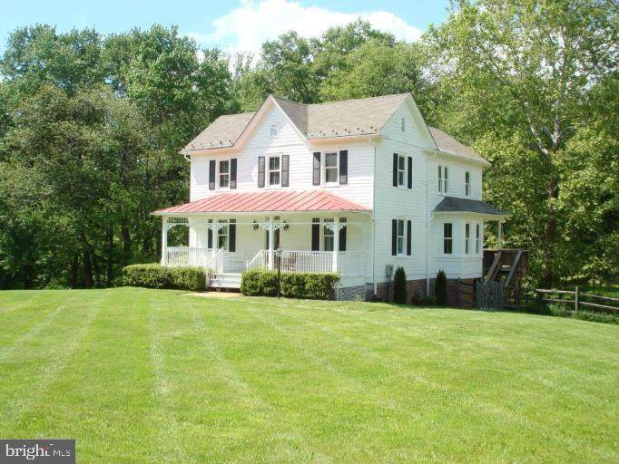 10114 Georgetown Pike - Photo 1