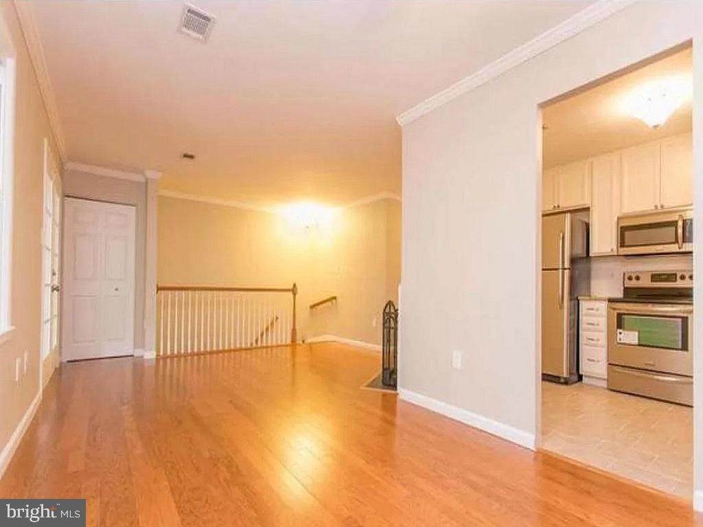 2818 Chablis Circle - Photo 1