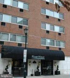 2101-17 Chestnut Street - Photo 1