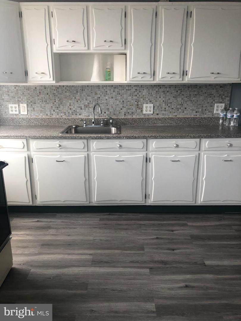 2731 Cumberland Street - Photo 1