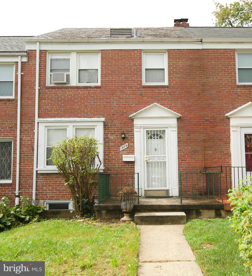 1909 Swansea Road - Photo 1