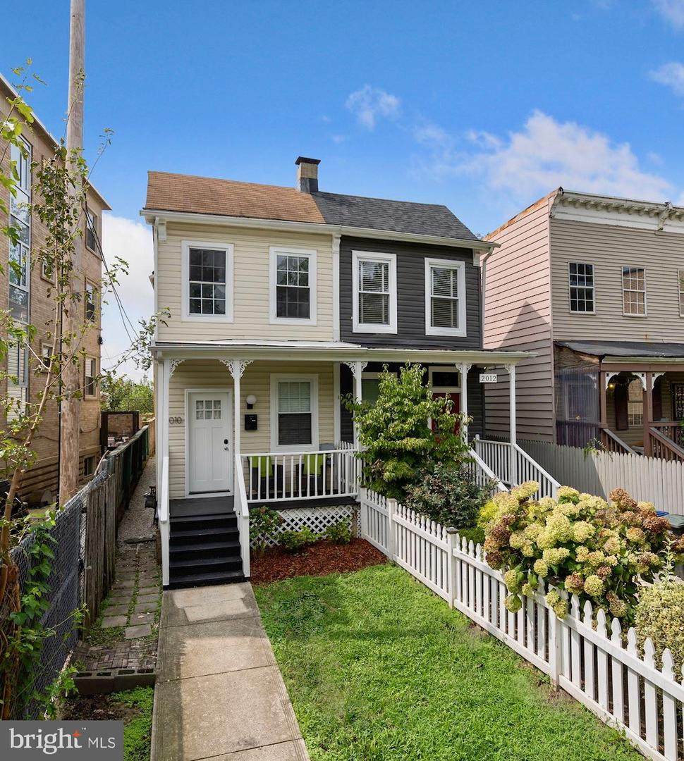 2010 2ND Street - Photo 1