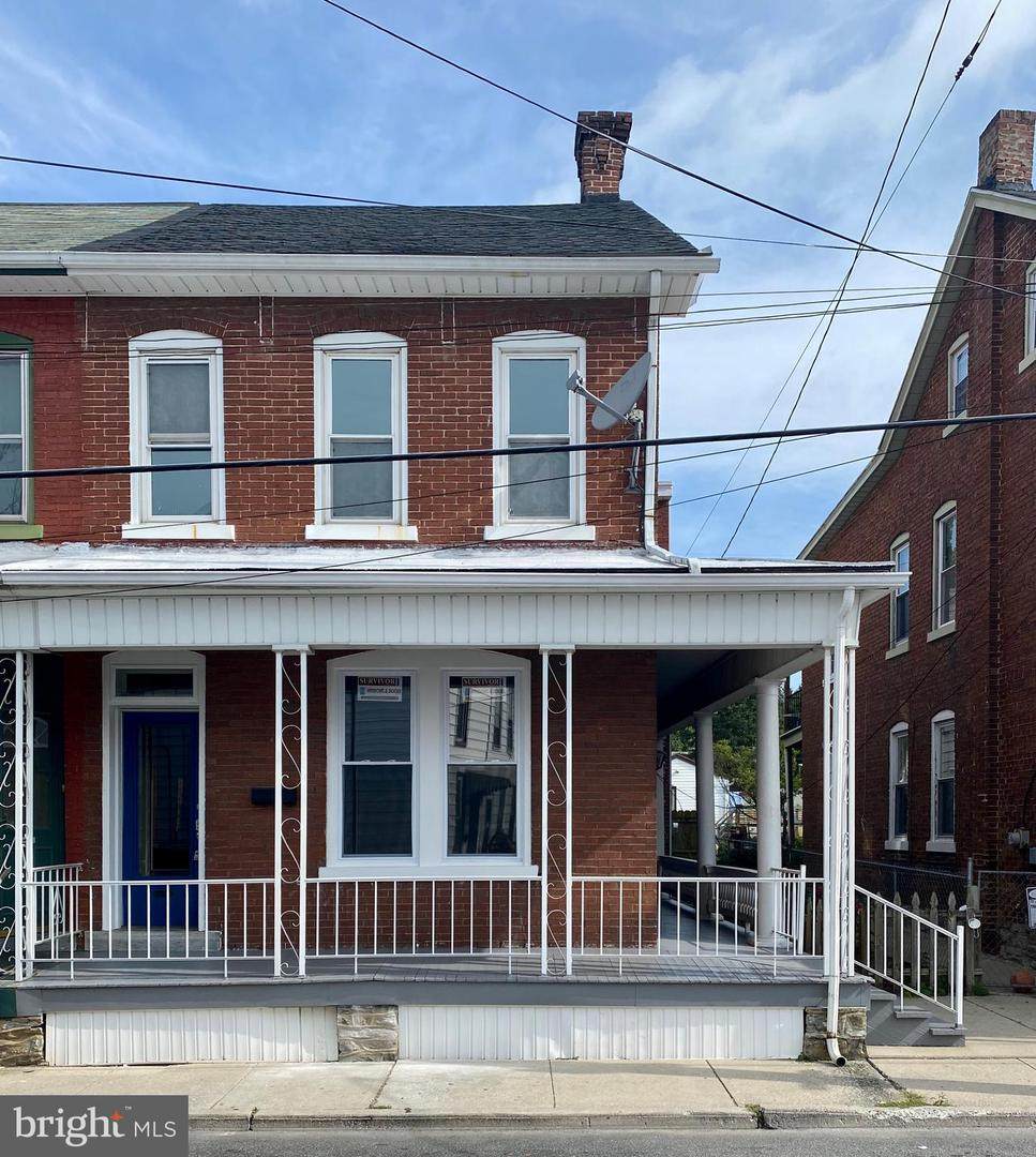301 Guilford Street - Photo 1