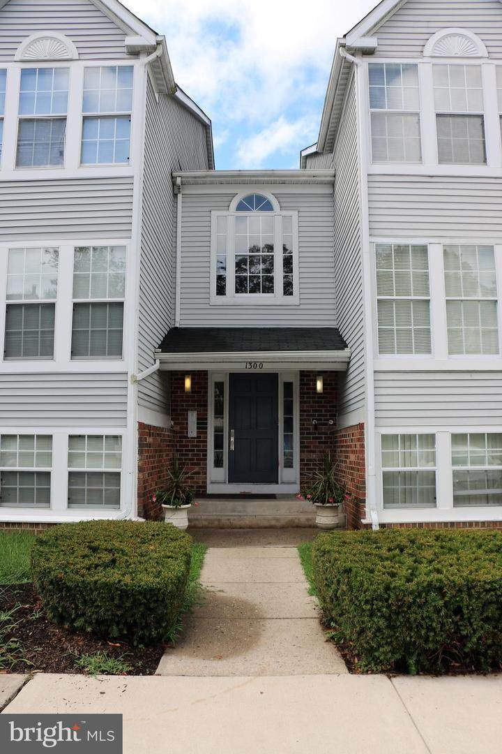 1300 Clover Valley Way - Photo 1
