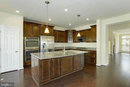 5668 Lanteen Street - Photo 1