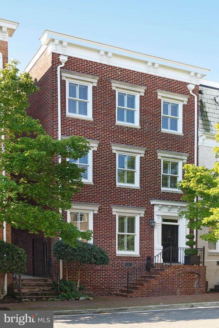 116 Queen Street - Photo 1