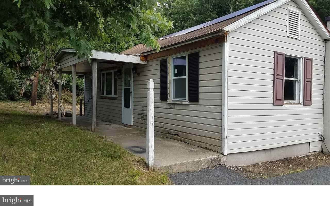 7015 Wertzville Road - Photo 1