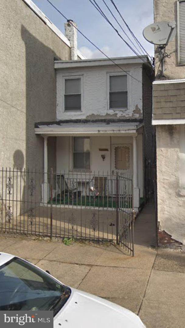 2121 Sergeant Street - Photo 1