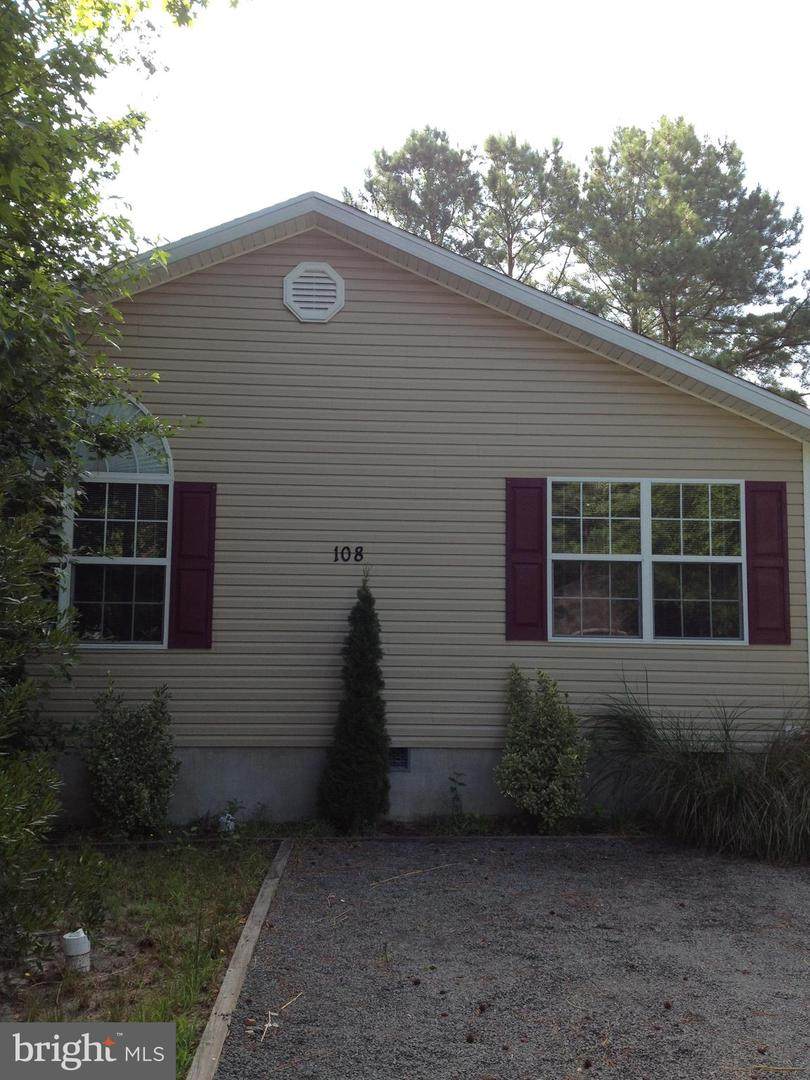 108 Boston Drive - Photo 1