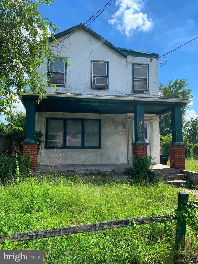 4607 Meade Street - Photo 1
