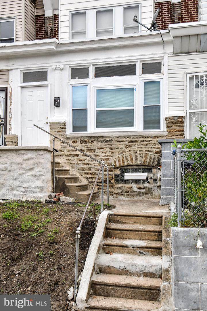 5762 7TH Street - Photo 1