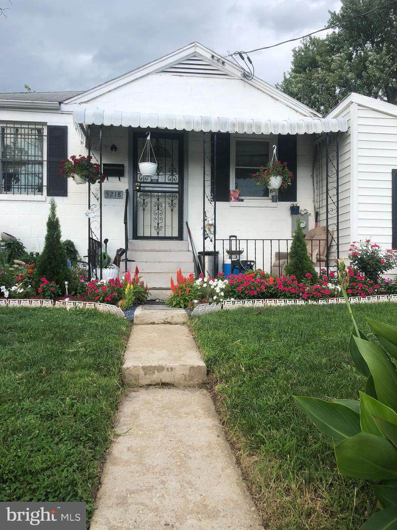 5218 Addison Road - Photo 1