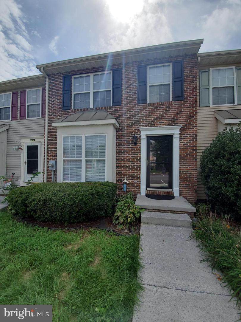 112 Sutton Court - Photo 1