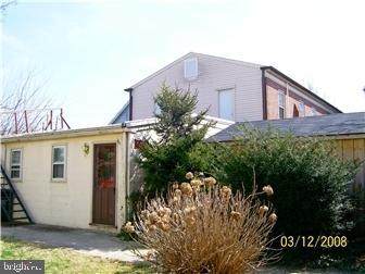 34 5TH Street - Photo 1