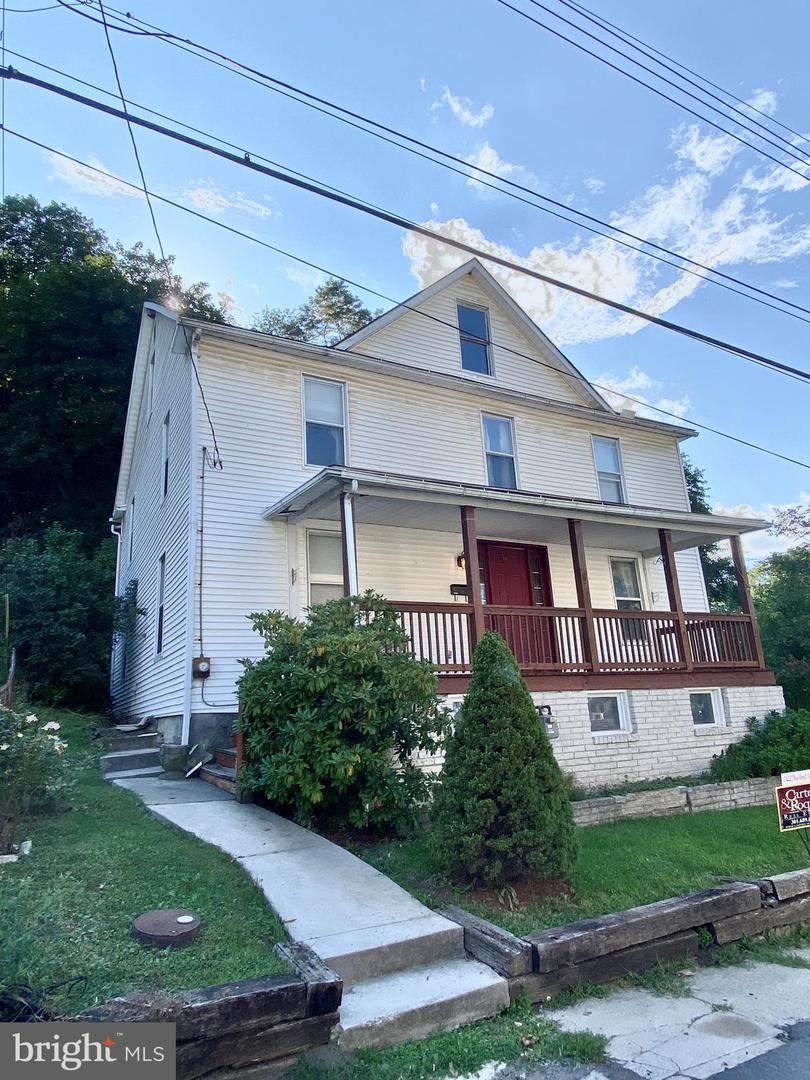 62 Jackson Street - Photo 1