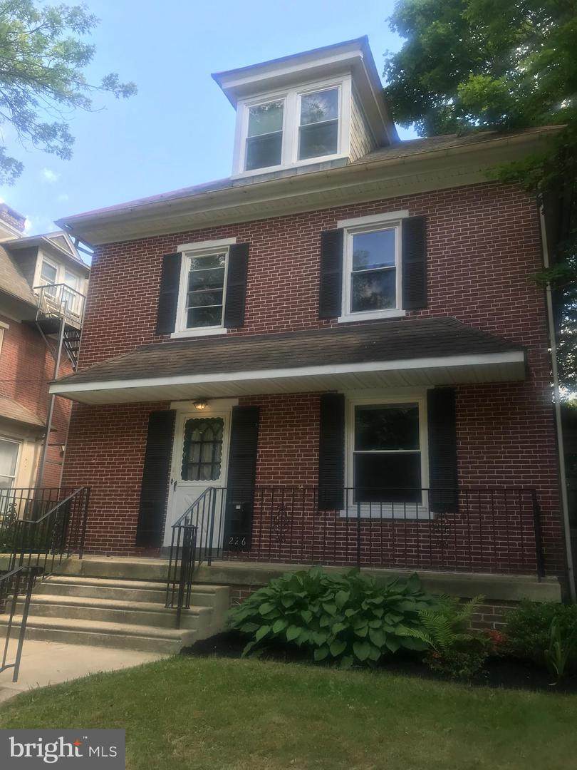226 Price Street - Photo 1