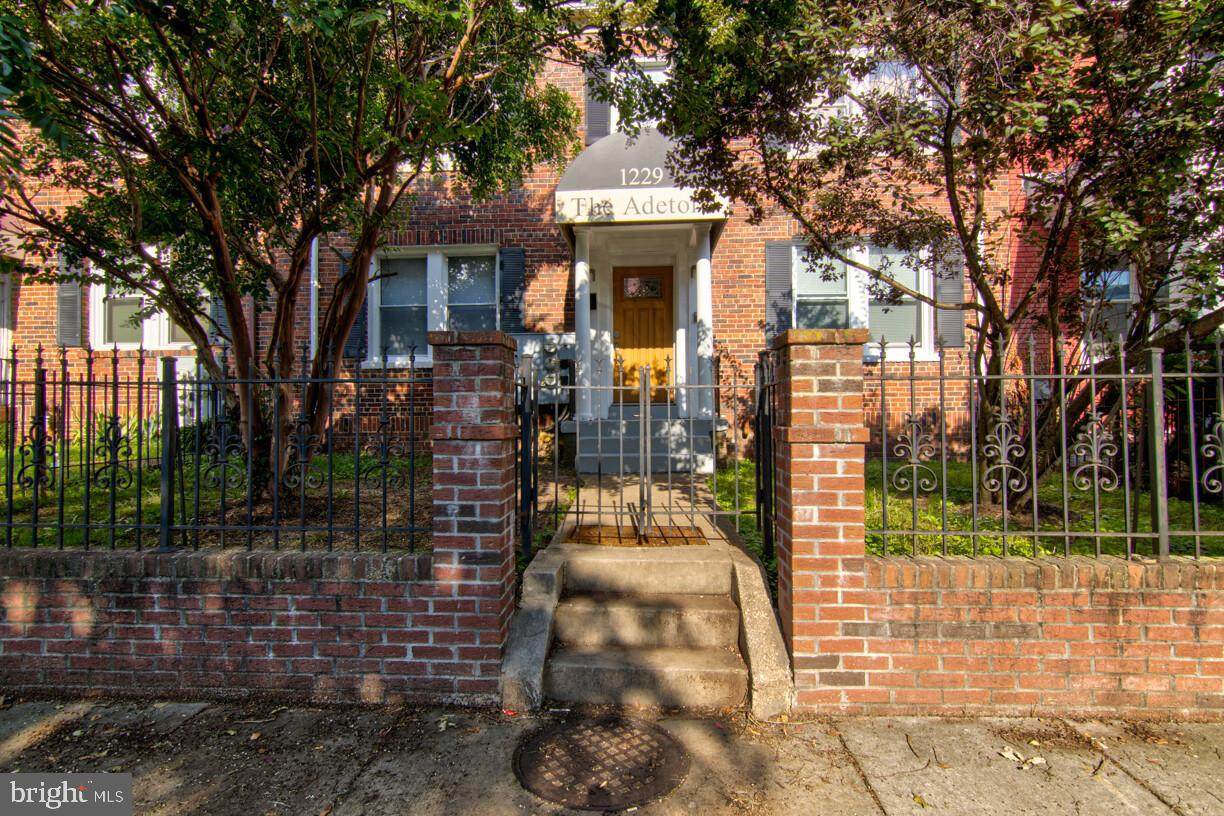 1229 18TH Street - Photo 1