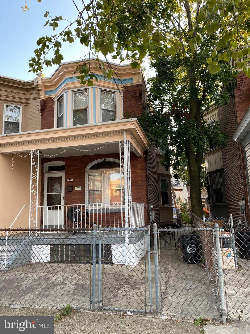 63 27TH Street - Photo 1